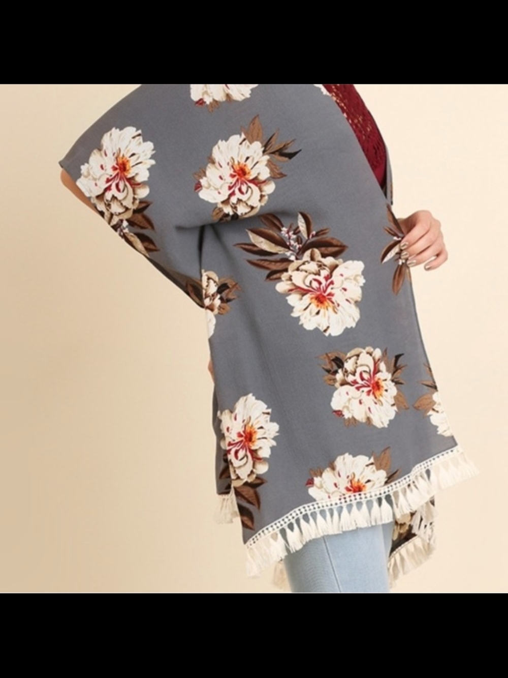 Umgee Grey Floral Kimono with Tassel Trim - Picture 3 of 6